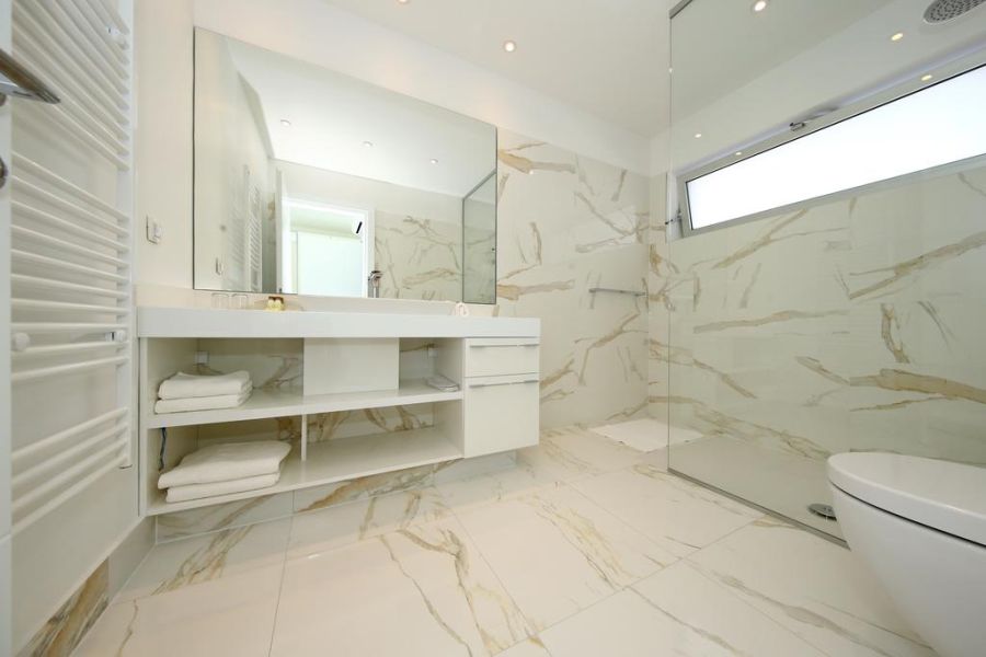 Deluxe dvokrevetna soba