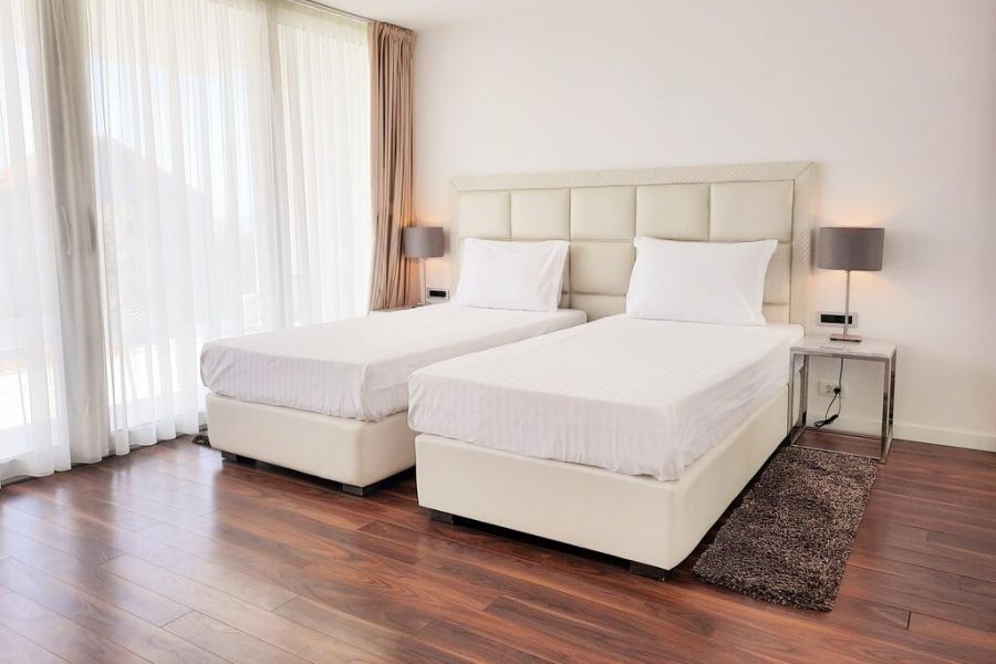 Deluxe dvokrevetna soba